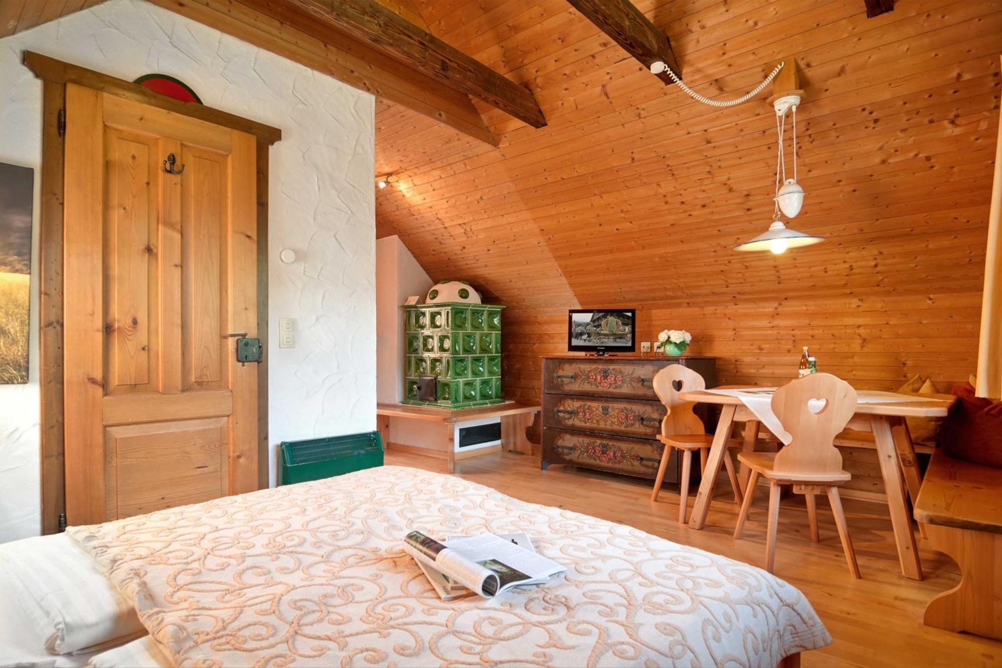 Naturel Hoteldorf Seeleitn Faak am See Dış mekan fotoğraf