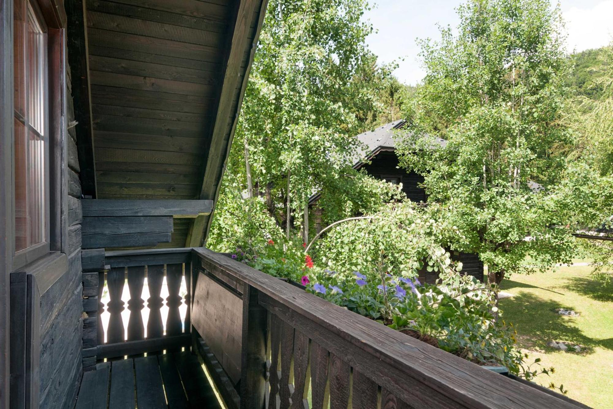 Naturel Hoteldorf Seeleitn Faak am See Dış mekan fotoğraf